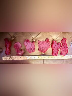 VTG. Red Cartoon Character Cookie Cutters (Set of 6)